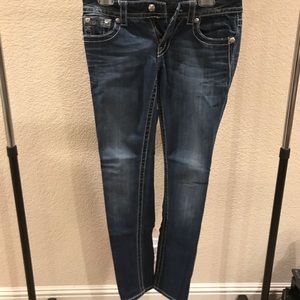 Miss Me Skinny Jeans (Never Worn)